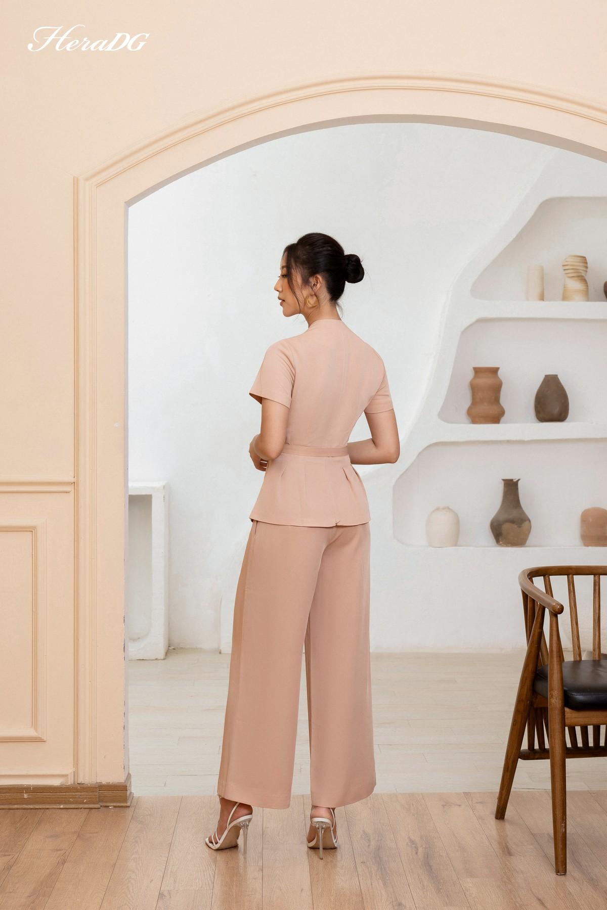 Áo peplum