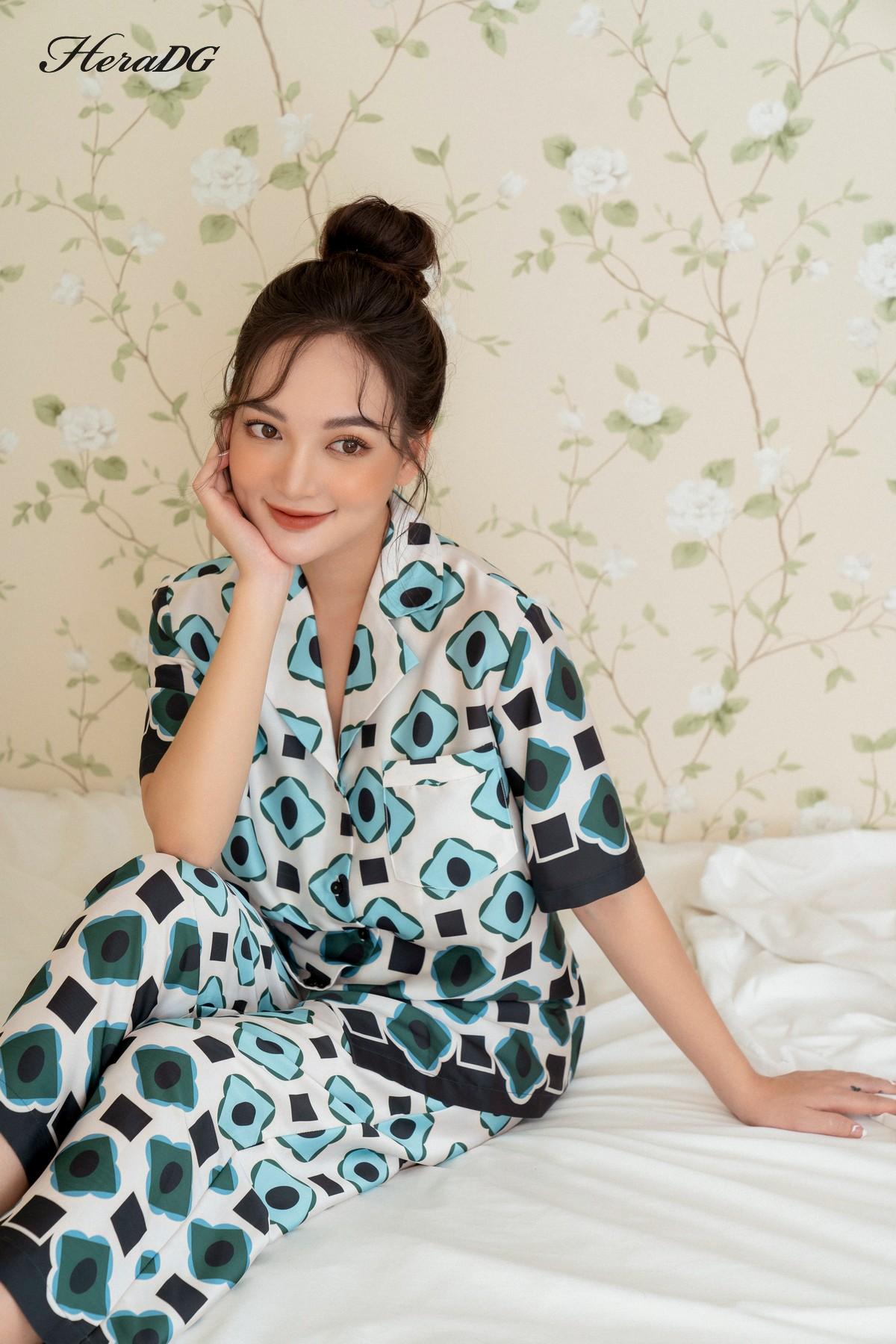 Bộ pijama ngắn tay, có túi