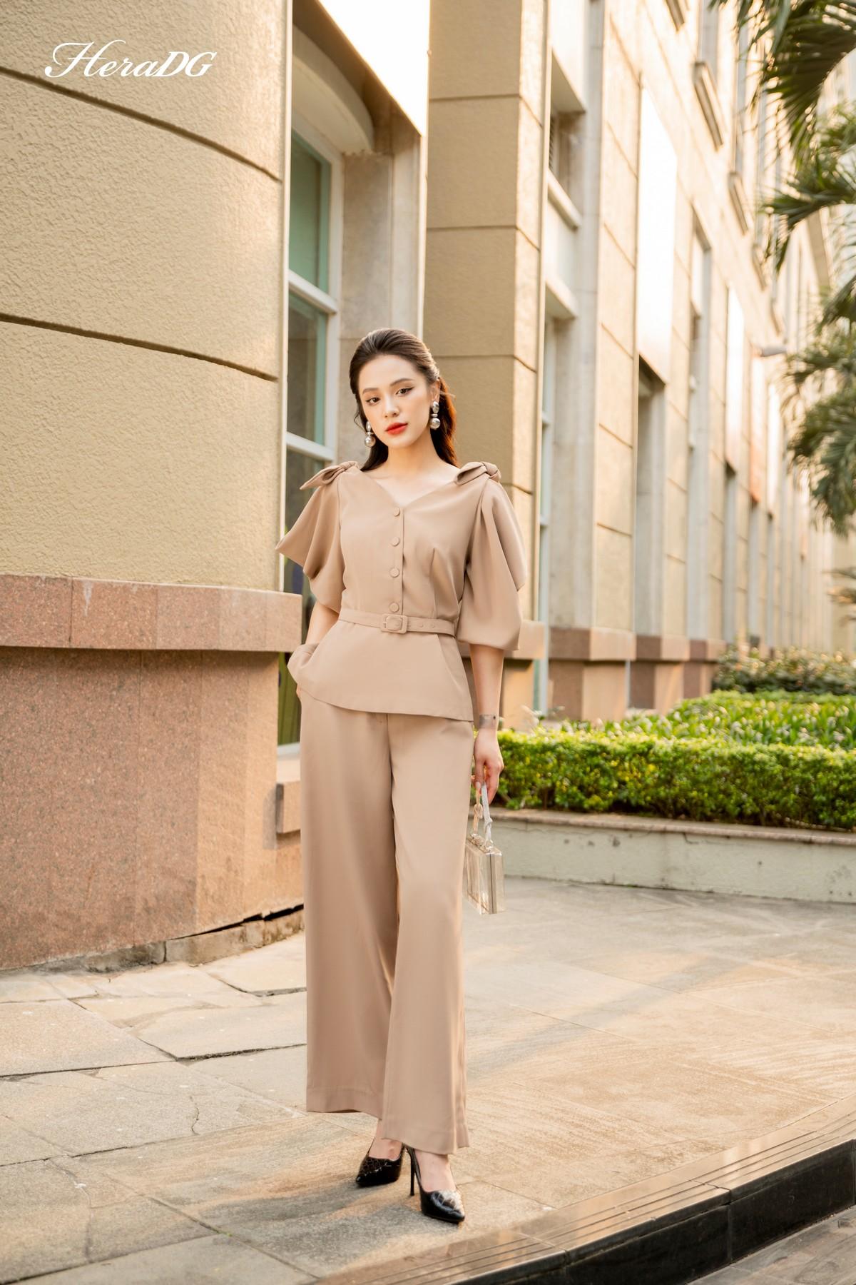 Áo peplum thắt đai