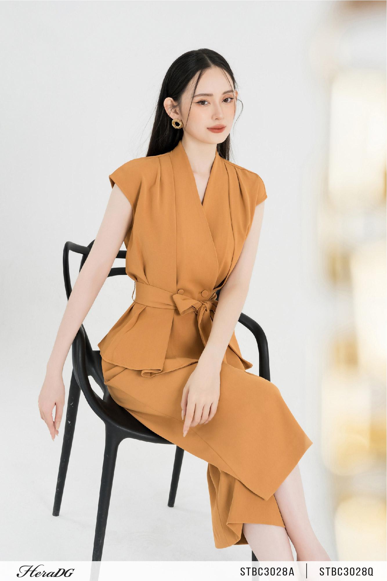 Áo kiểu cổ vát chéo, tay chờm