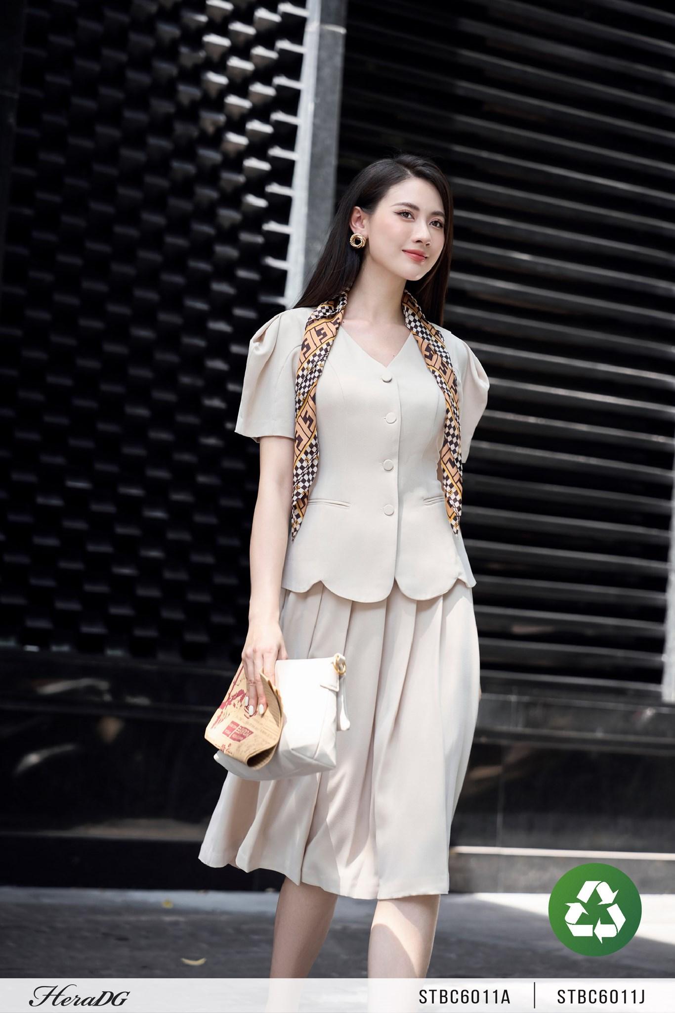 Áo ký giả tay cut out
