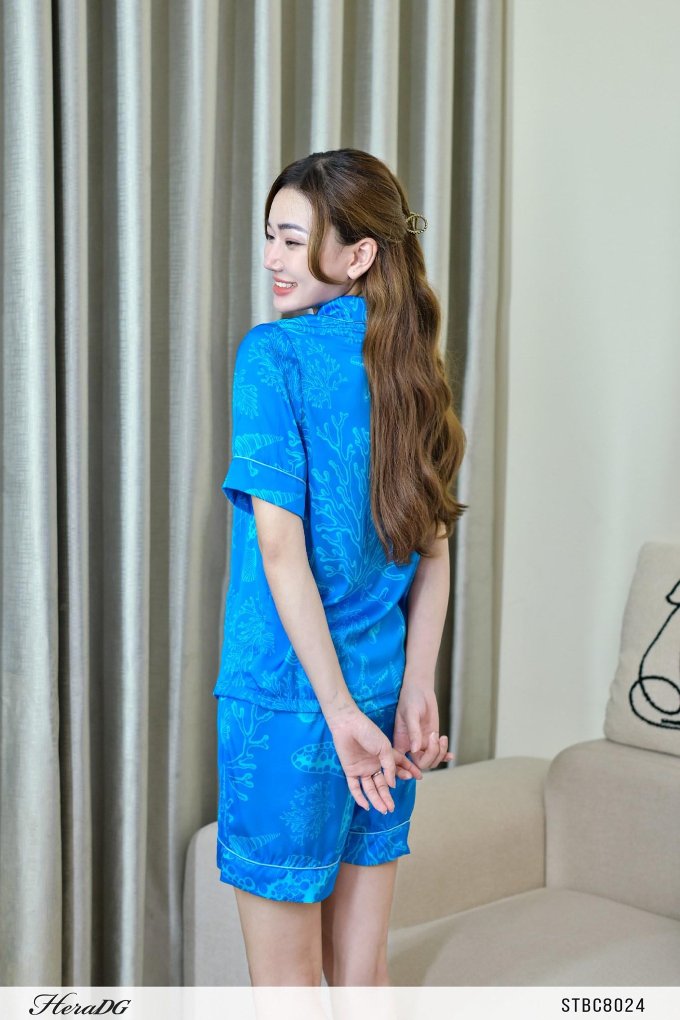 Bộ pyjama phối kẻ