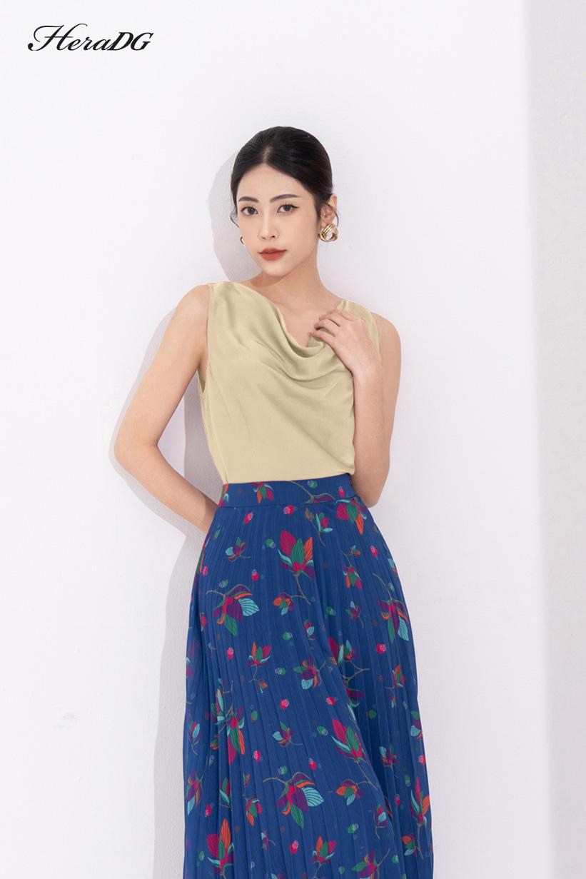 Áo sát nách cổ đổ