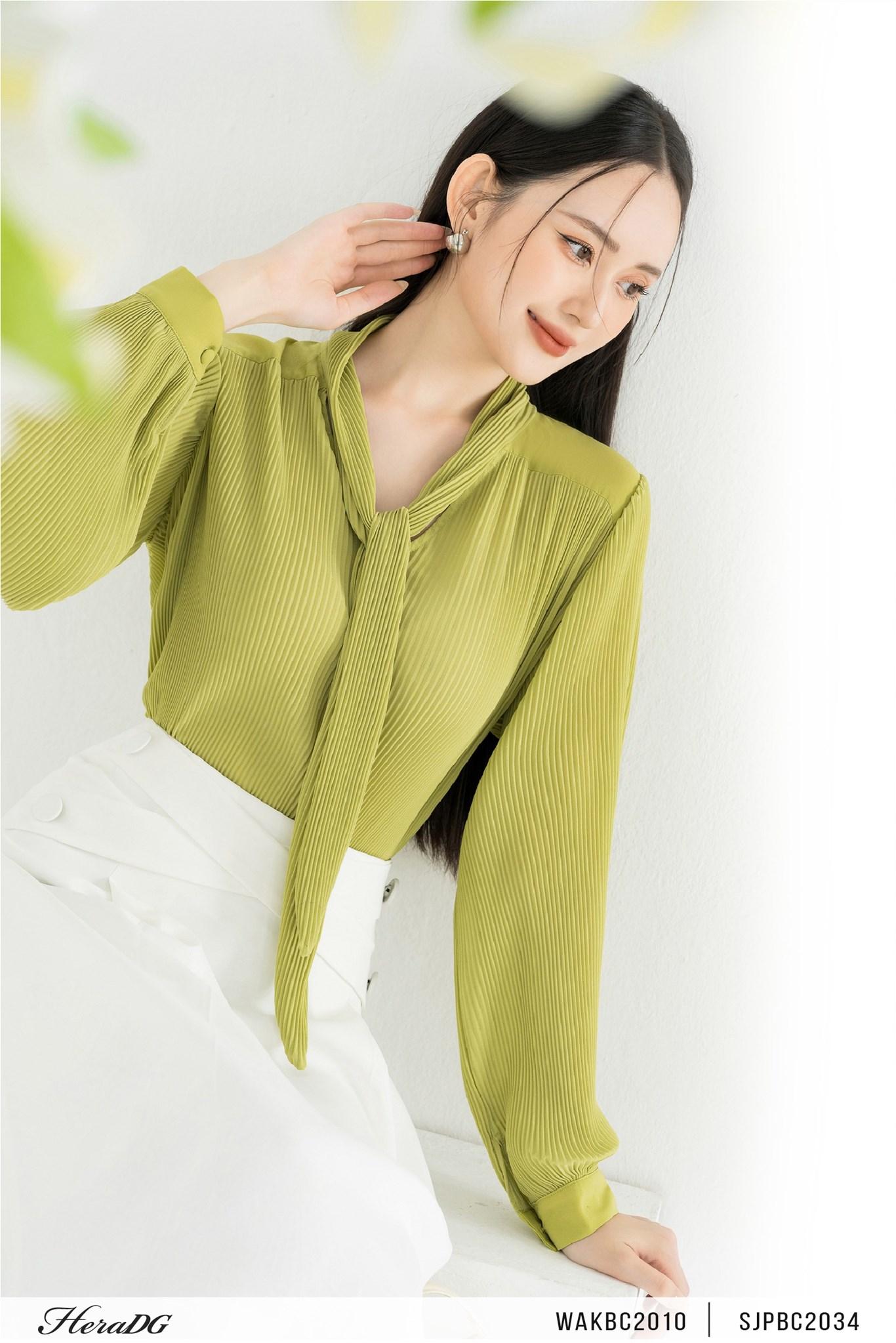 Áo kiểu dập ly tăm