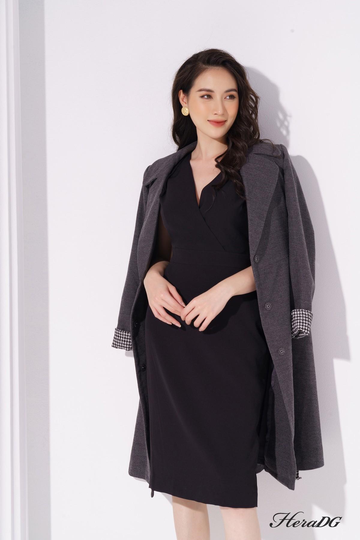 Áo khoác cổ 2 ve to