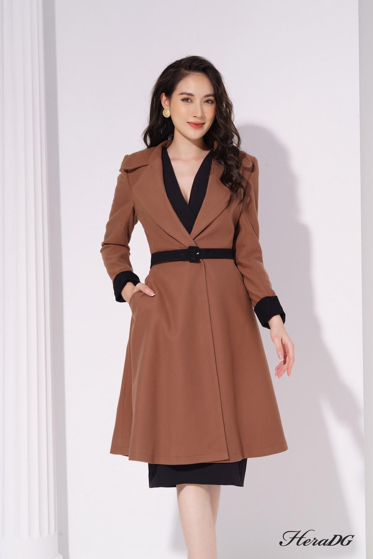 Áo khoác cổ 2 ve to