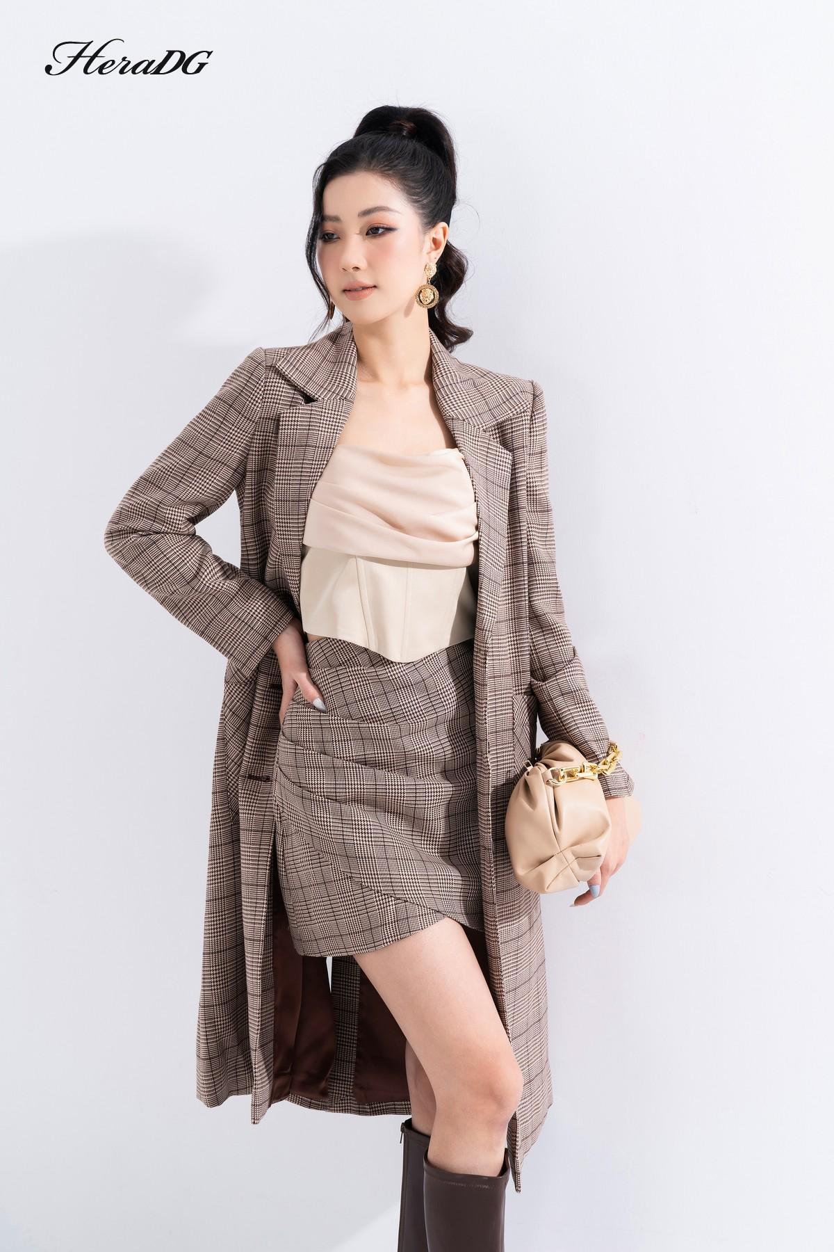 Áo khoác dáng dài cổ 2 ve
