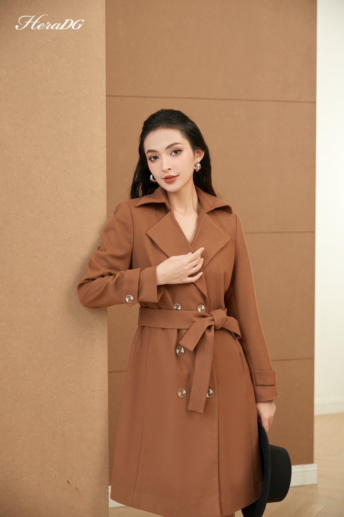 Áo khoác dáng dài cổ 2 ve có chân