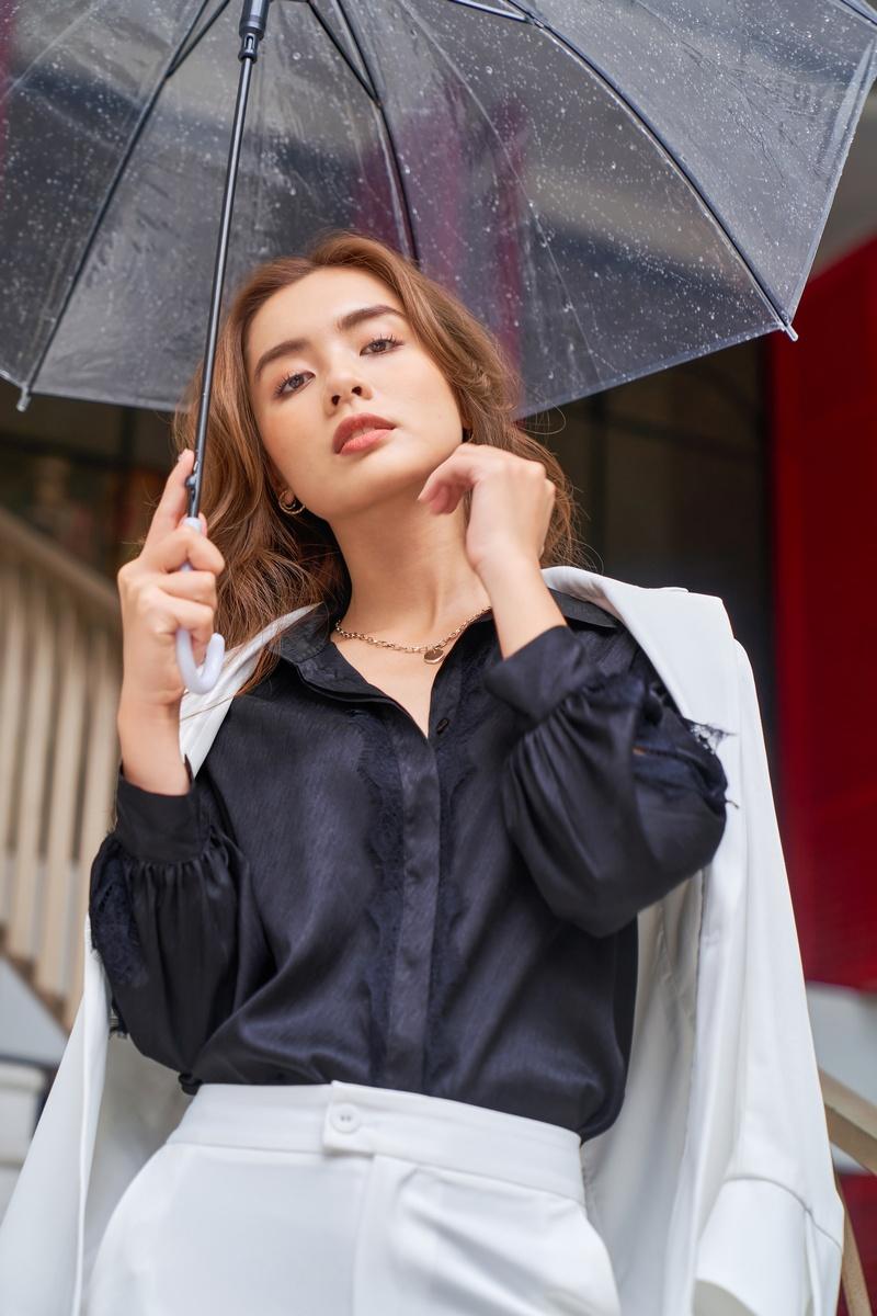 Áo sơ mi phối ren