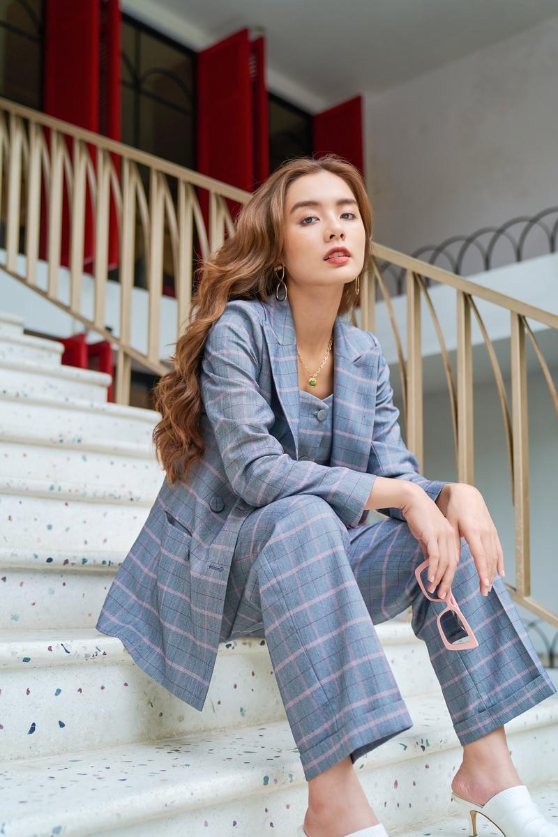 Áo blazer cổ 2 ve