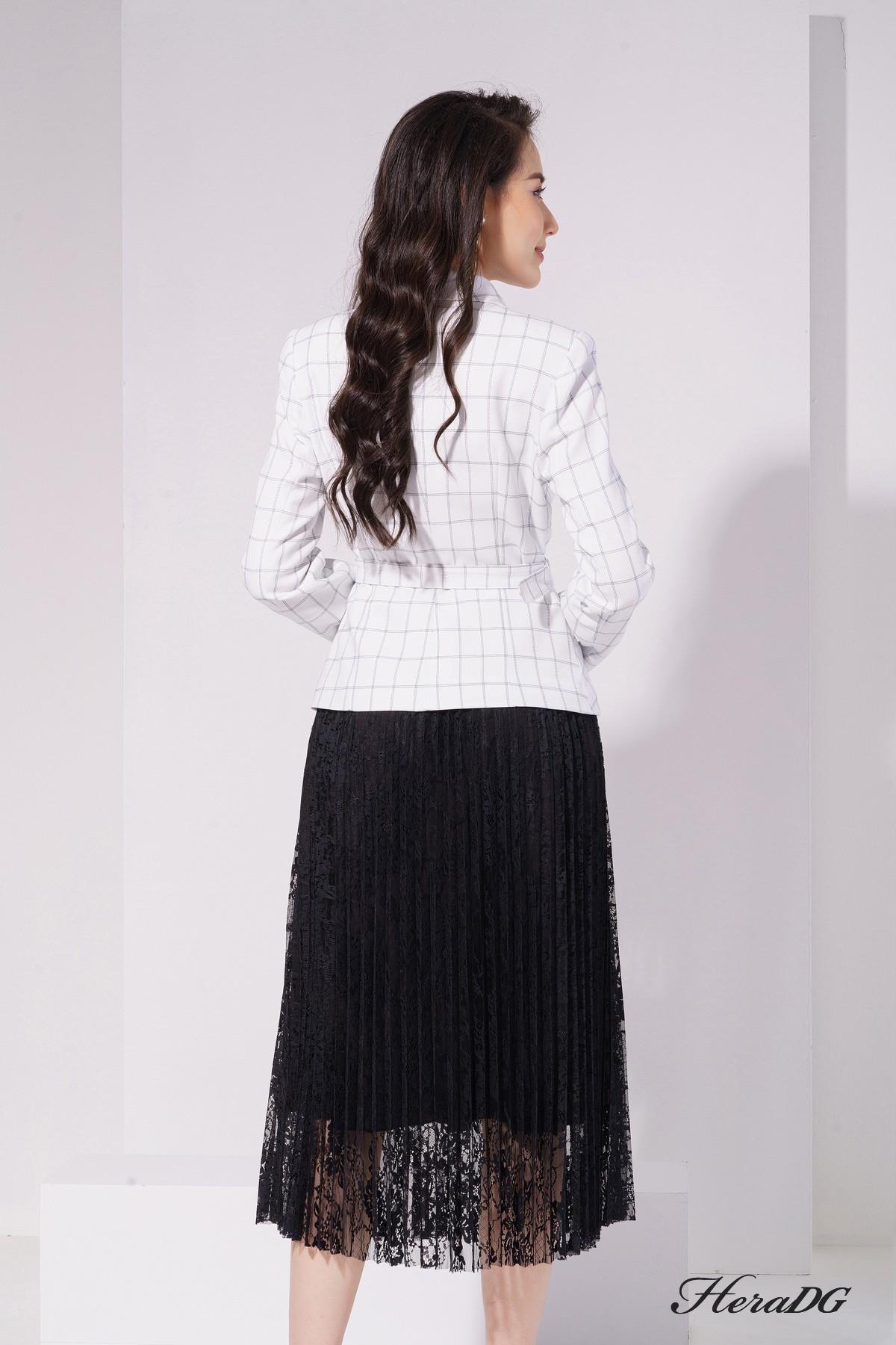 Áo vest 1 ve cách điệu