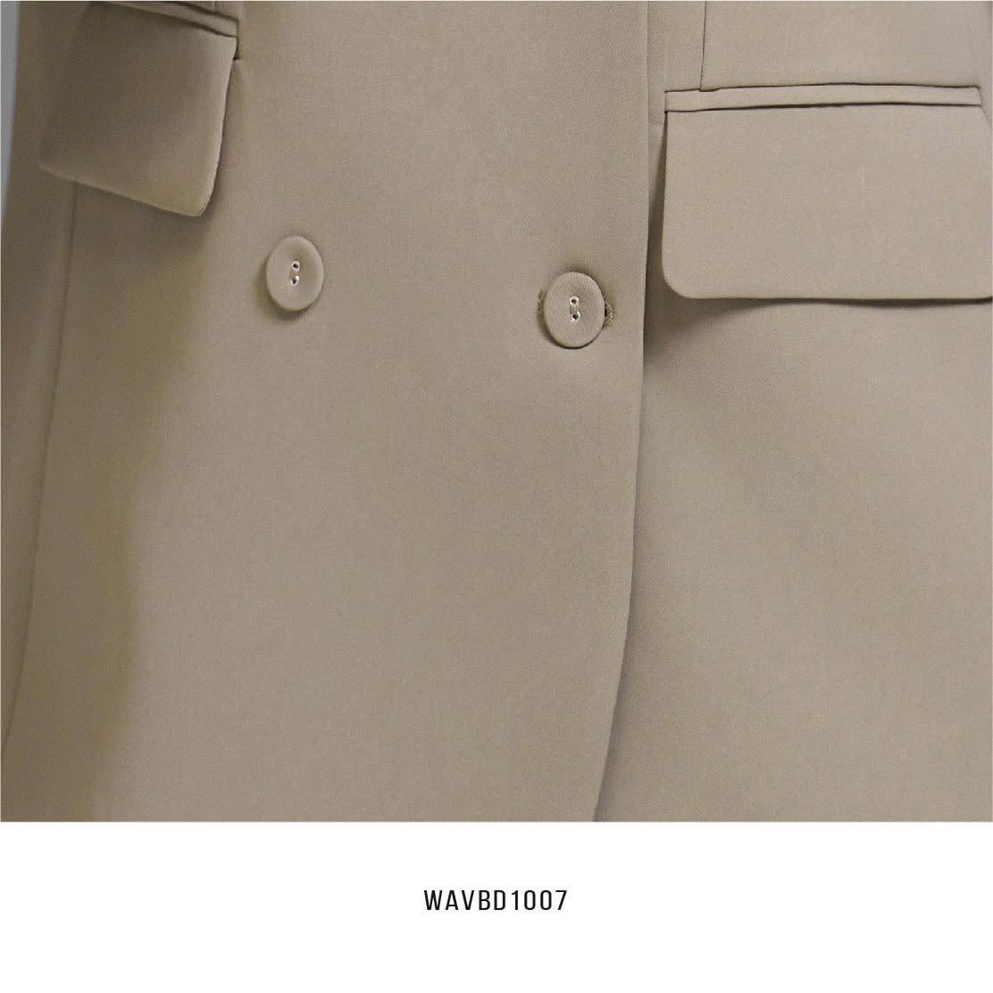 Áo blazer cổ ve vếch