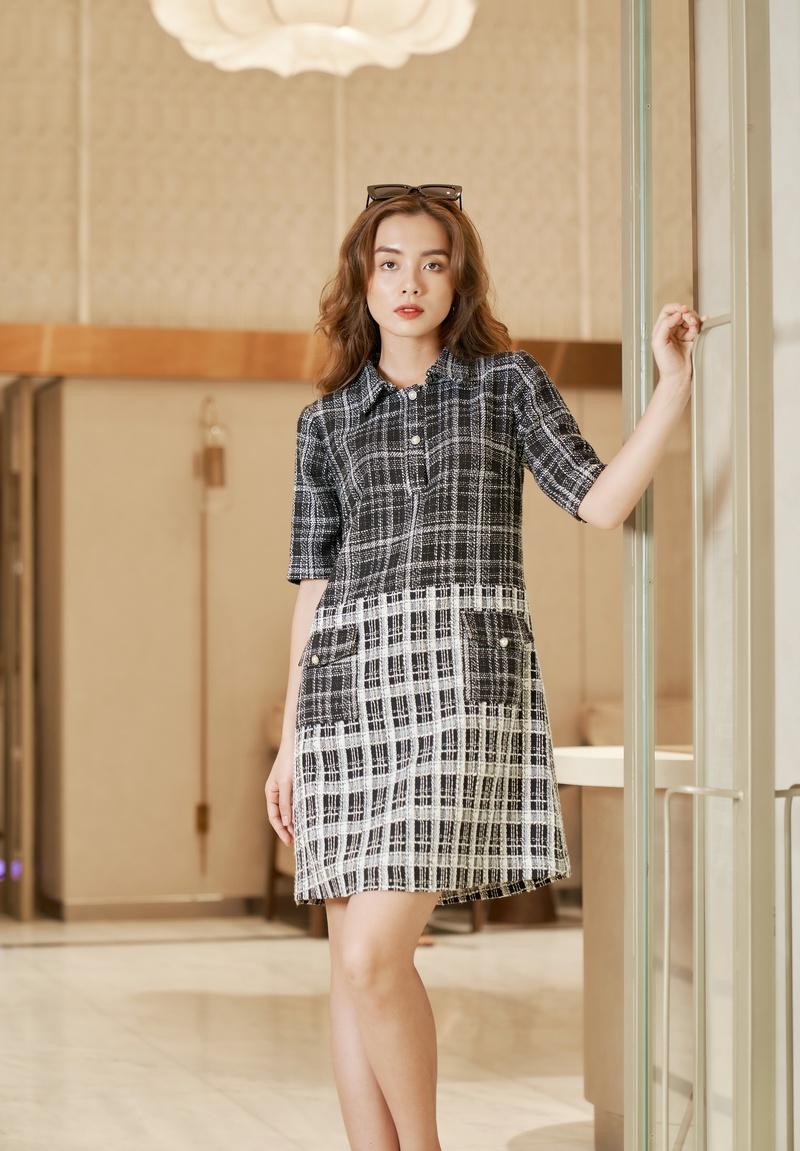 Đầm suông phối kẻ