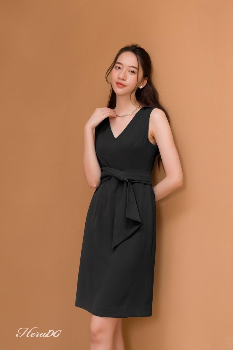 Đầm ôm dây xoắn eo
