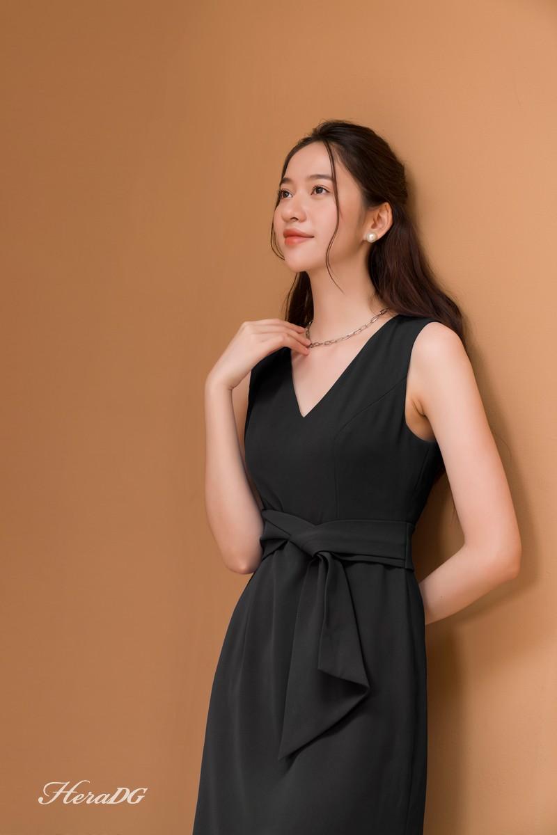 Đầm ôm dây xoắn eo