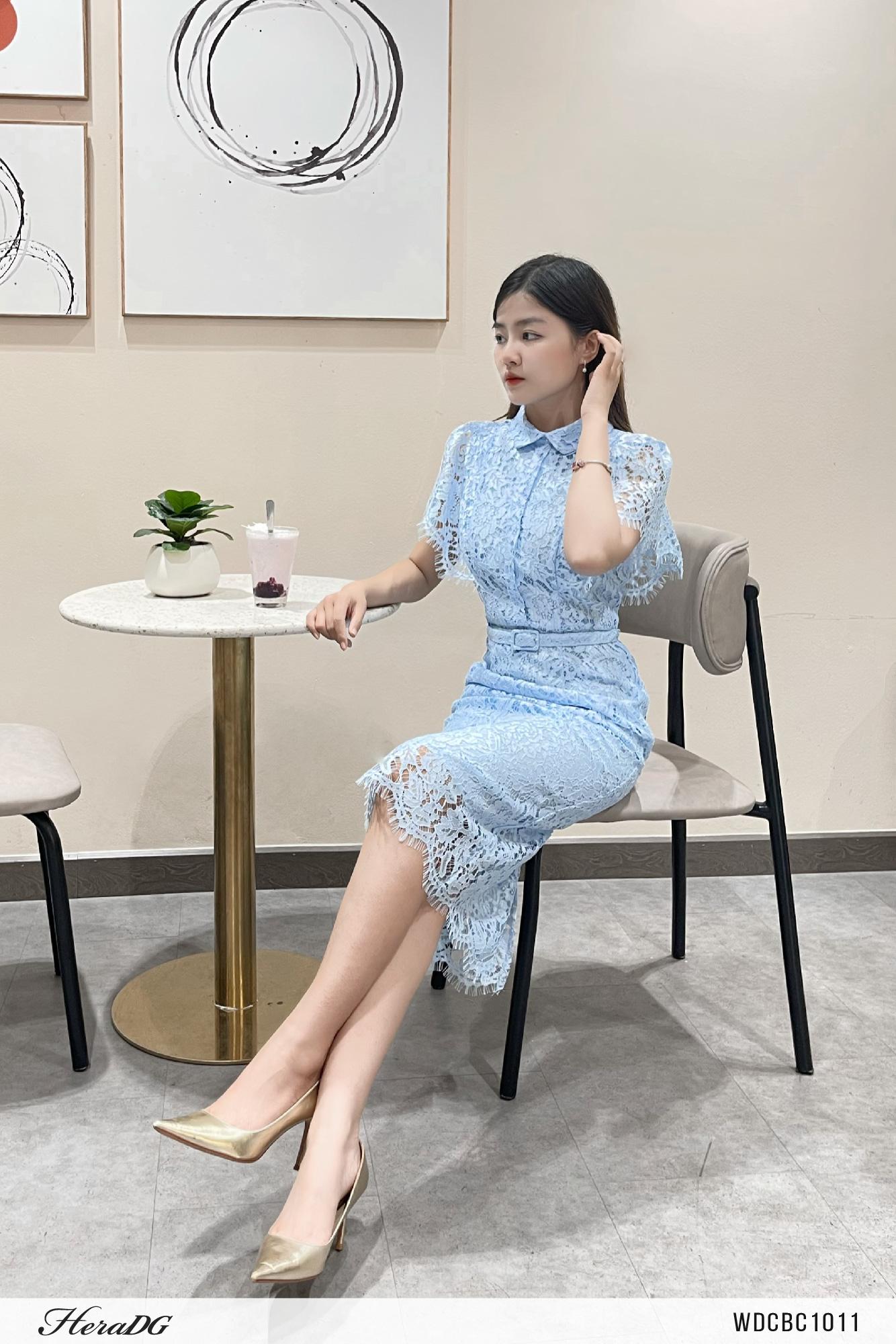 Đầm ren dáng ôm