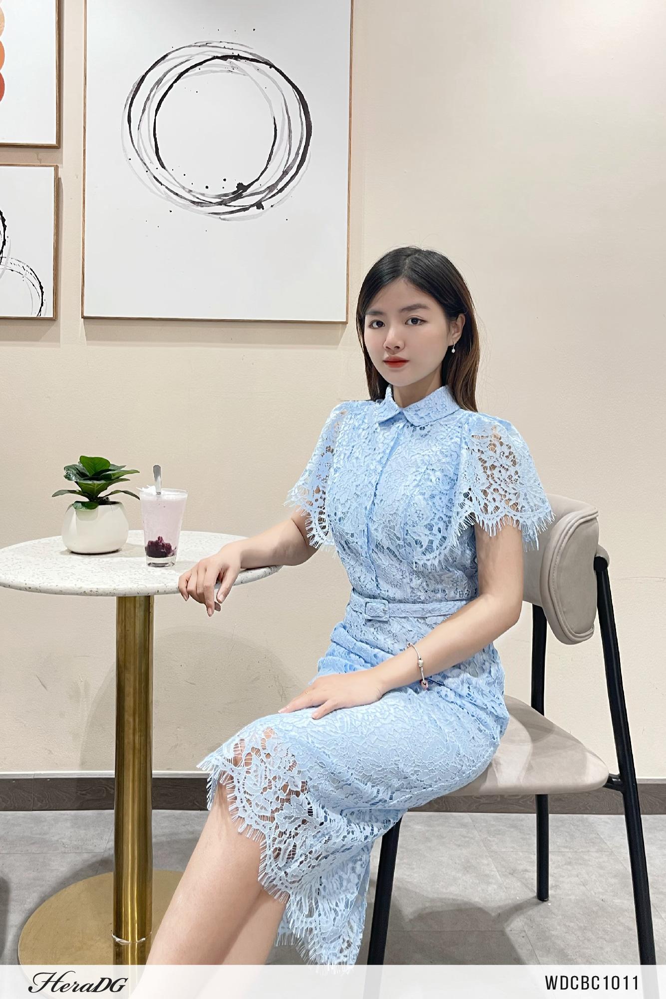 Đầm ren dáng ôm