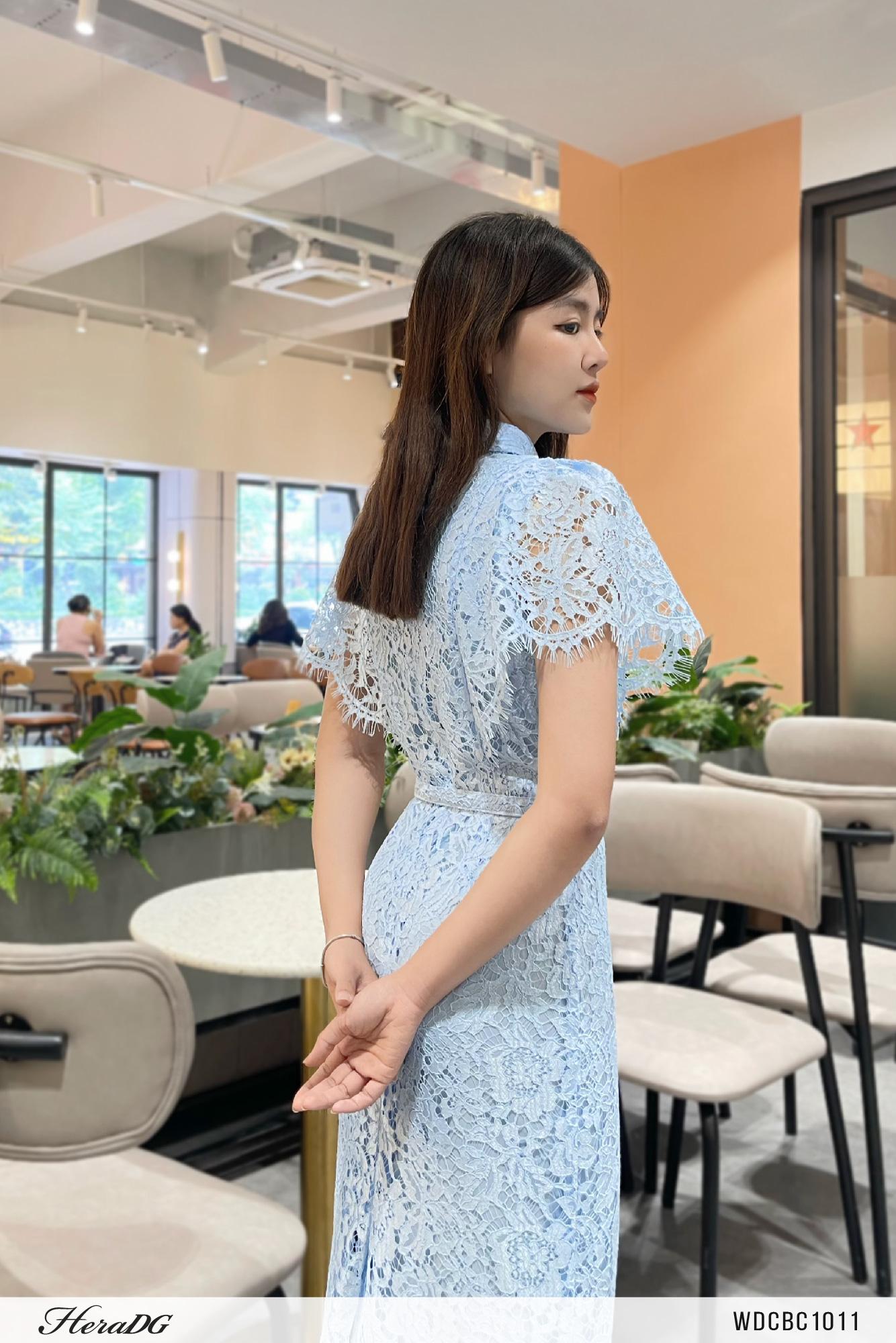 Đầm ren dáng ôm