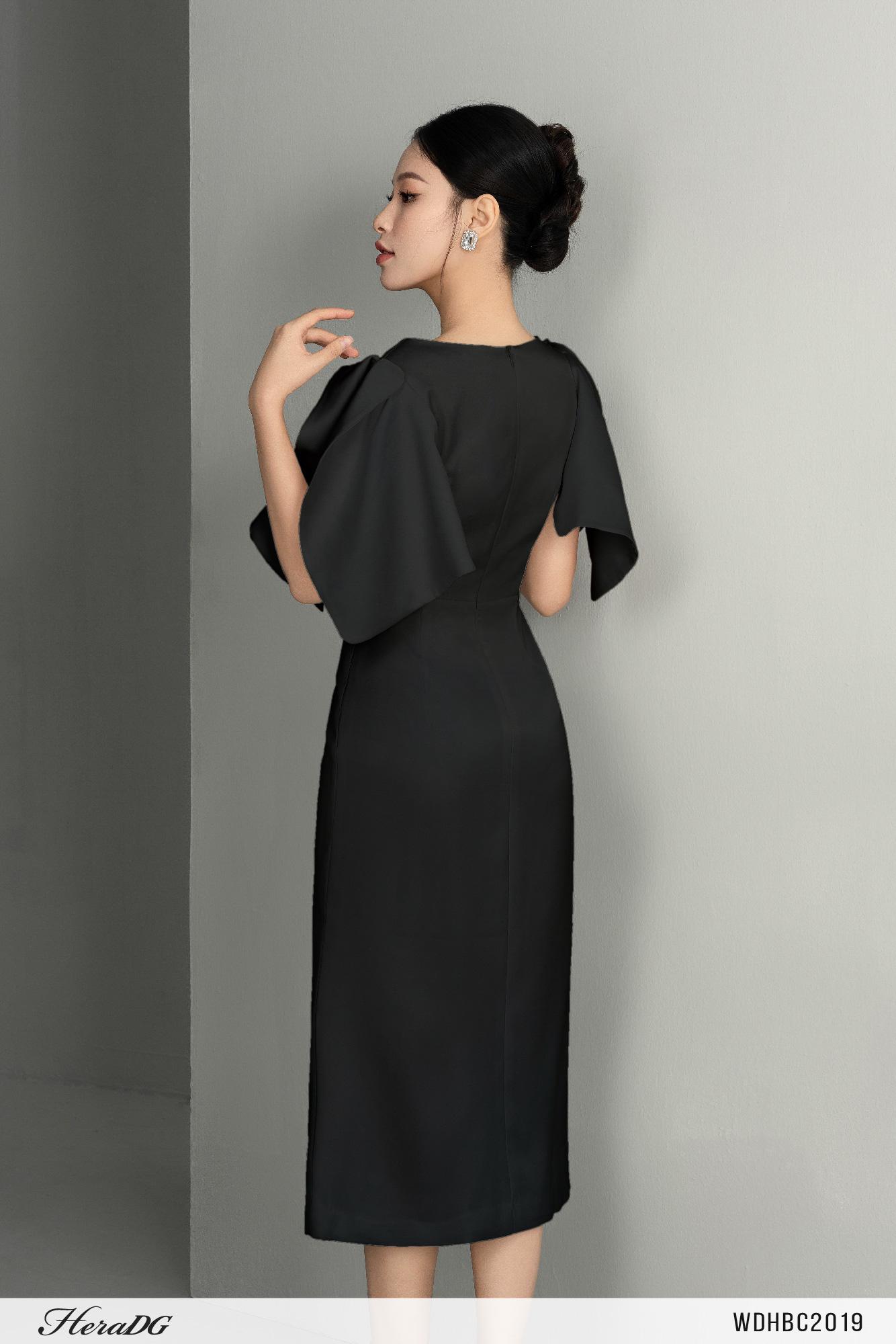 Đầm tiệc ôm đuôi cá