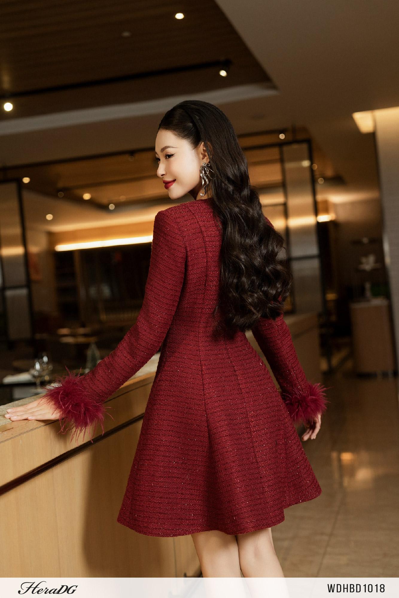 Đầm dạ tweed xoè