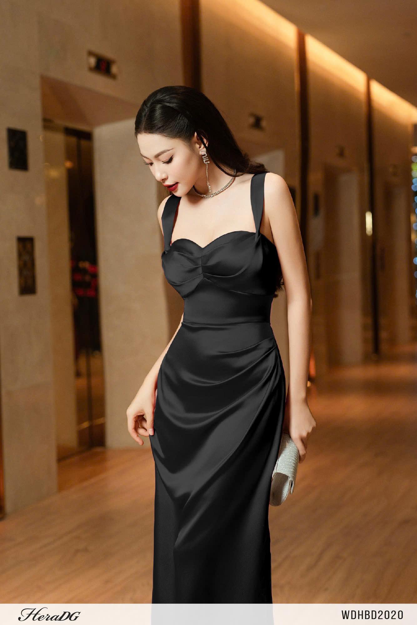 Đầm lụa ôm 2 dây xoắn nếp – ảnh 6