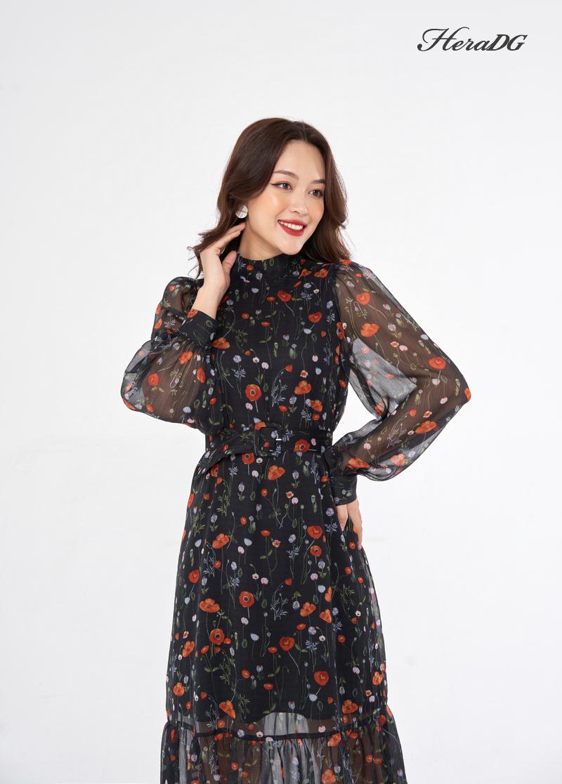 Đầm suông cổ cao
