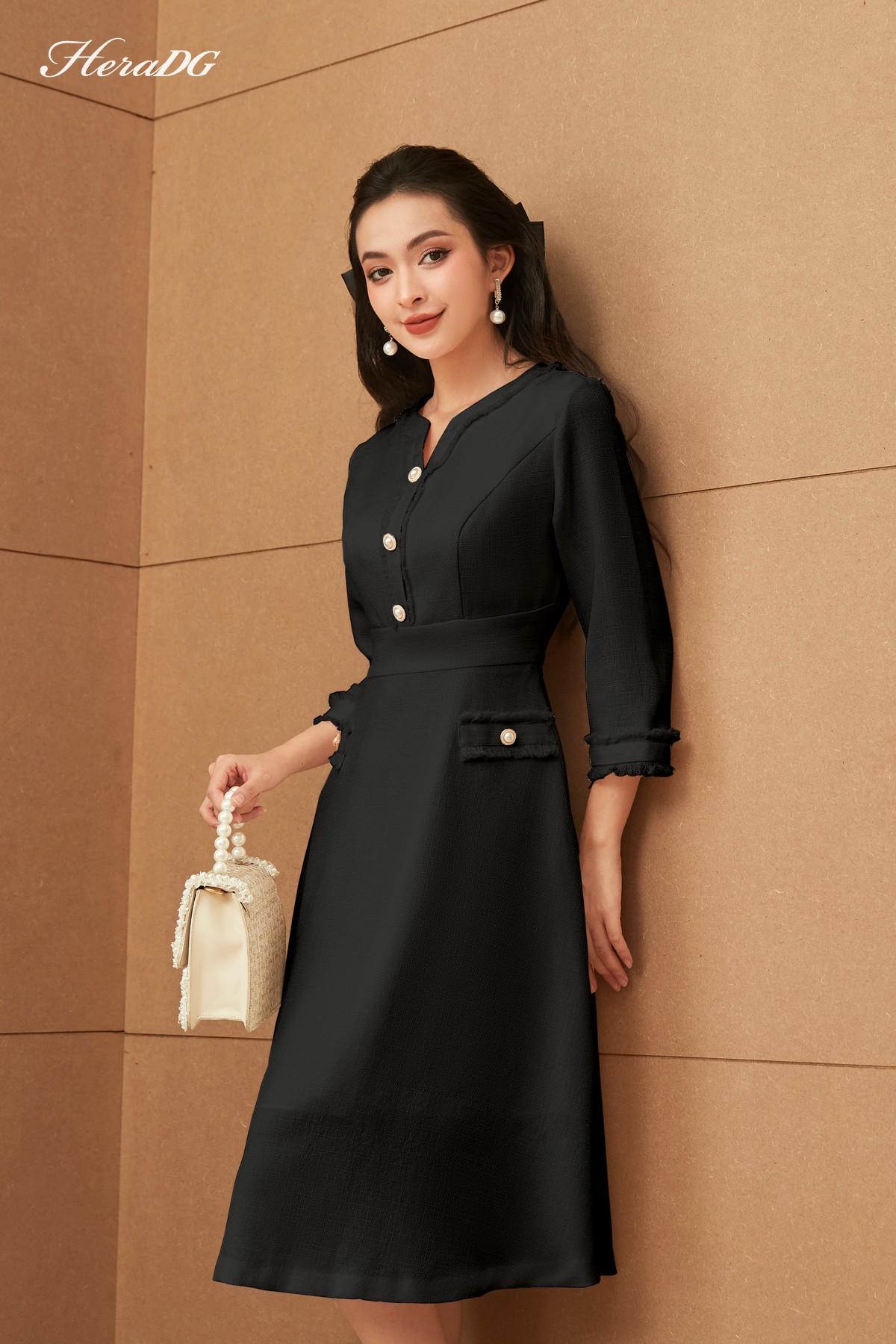 Đầm xoè rút tua