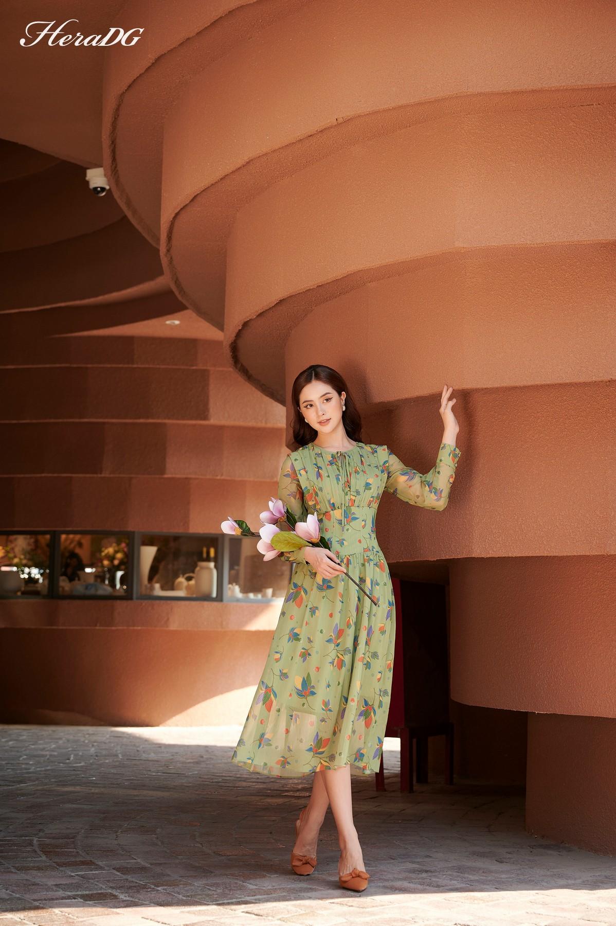 Đầm xoè nhún chân