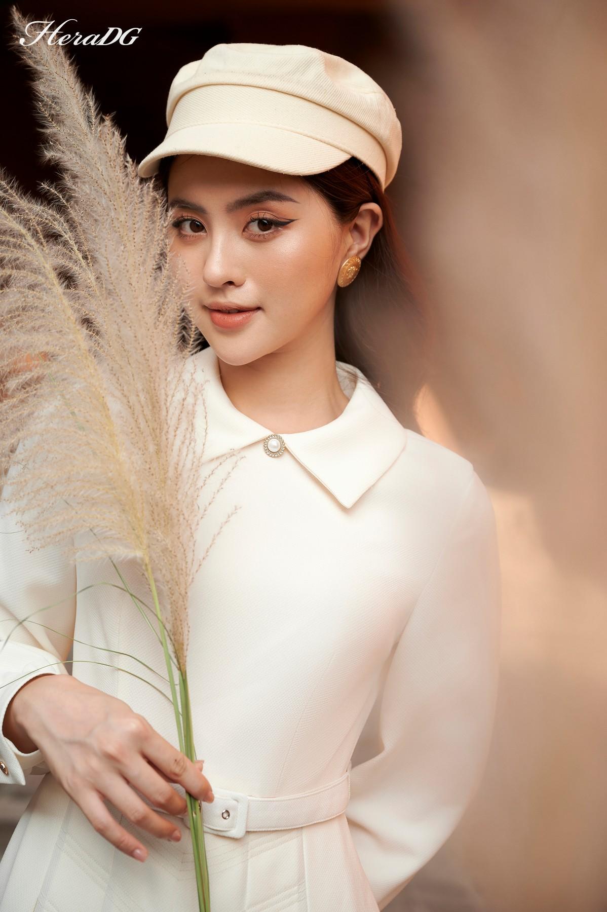 Đầm xoè xếp ly