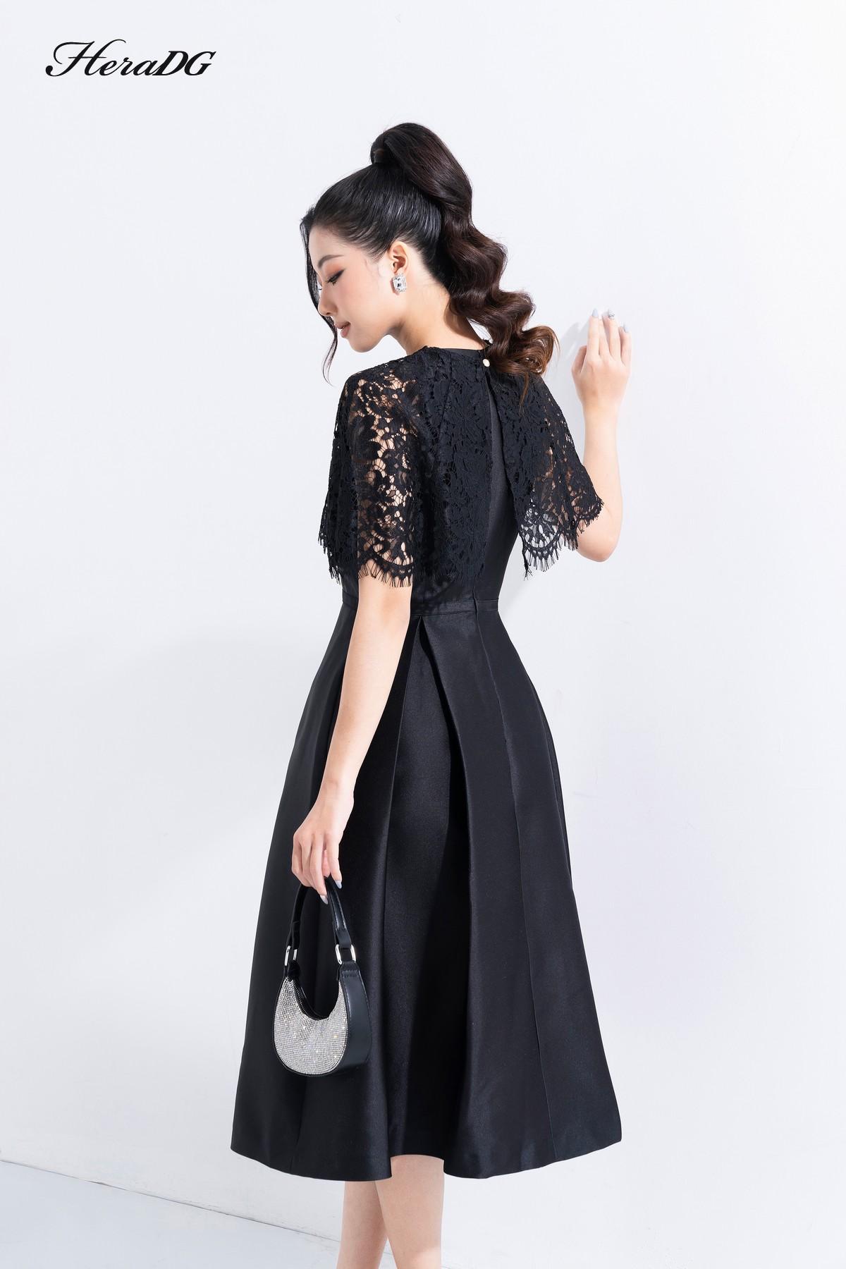 Đầm xoè phối cổ ren