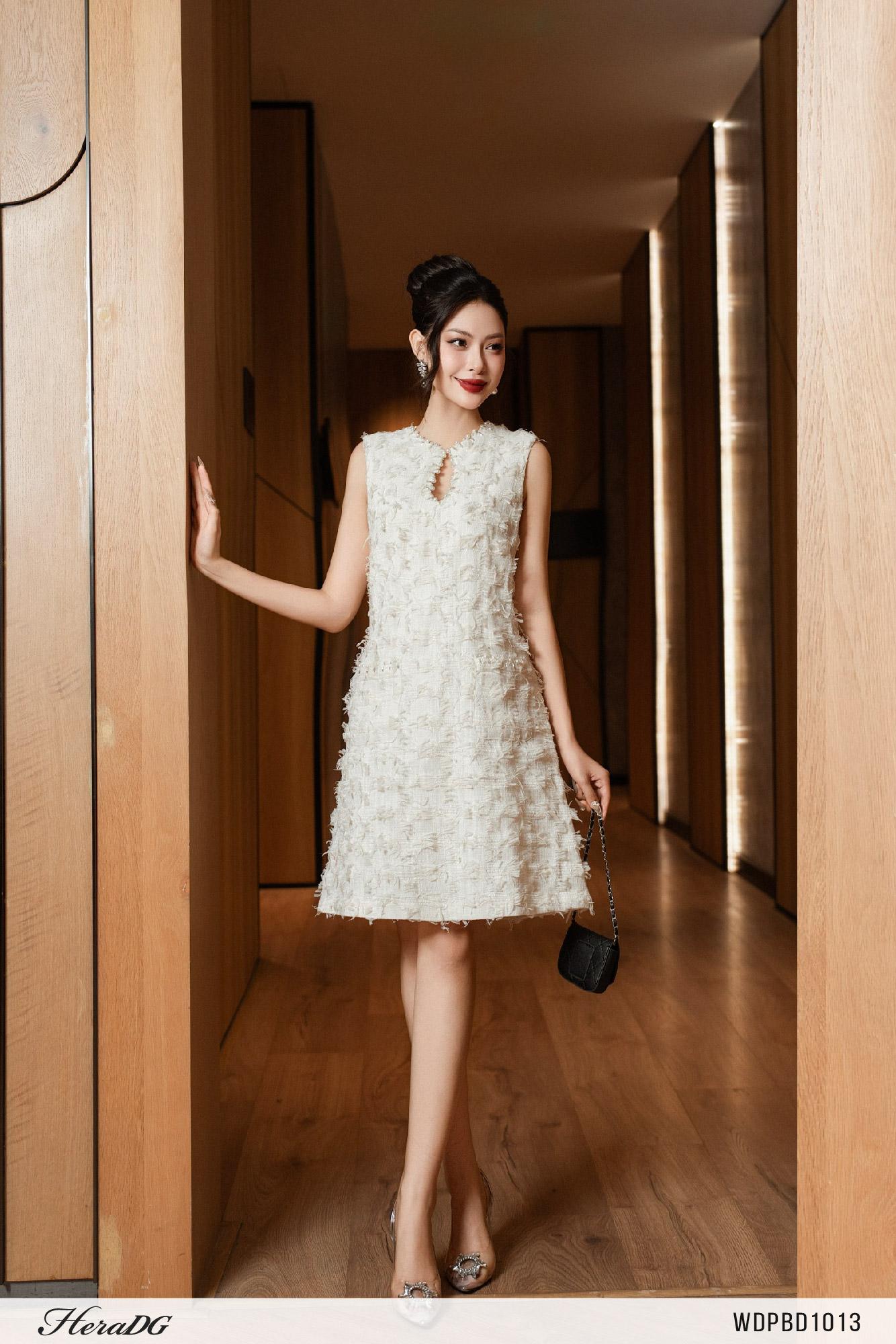 Đầm tweed dáng suông