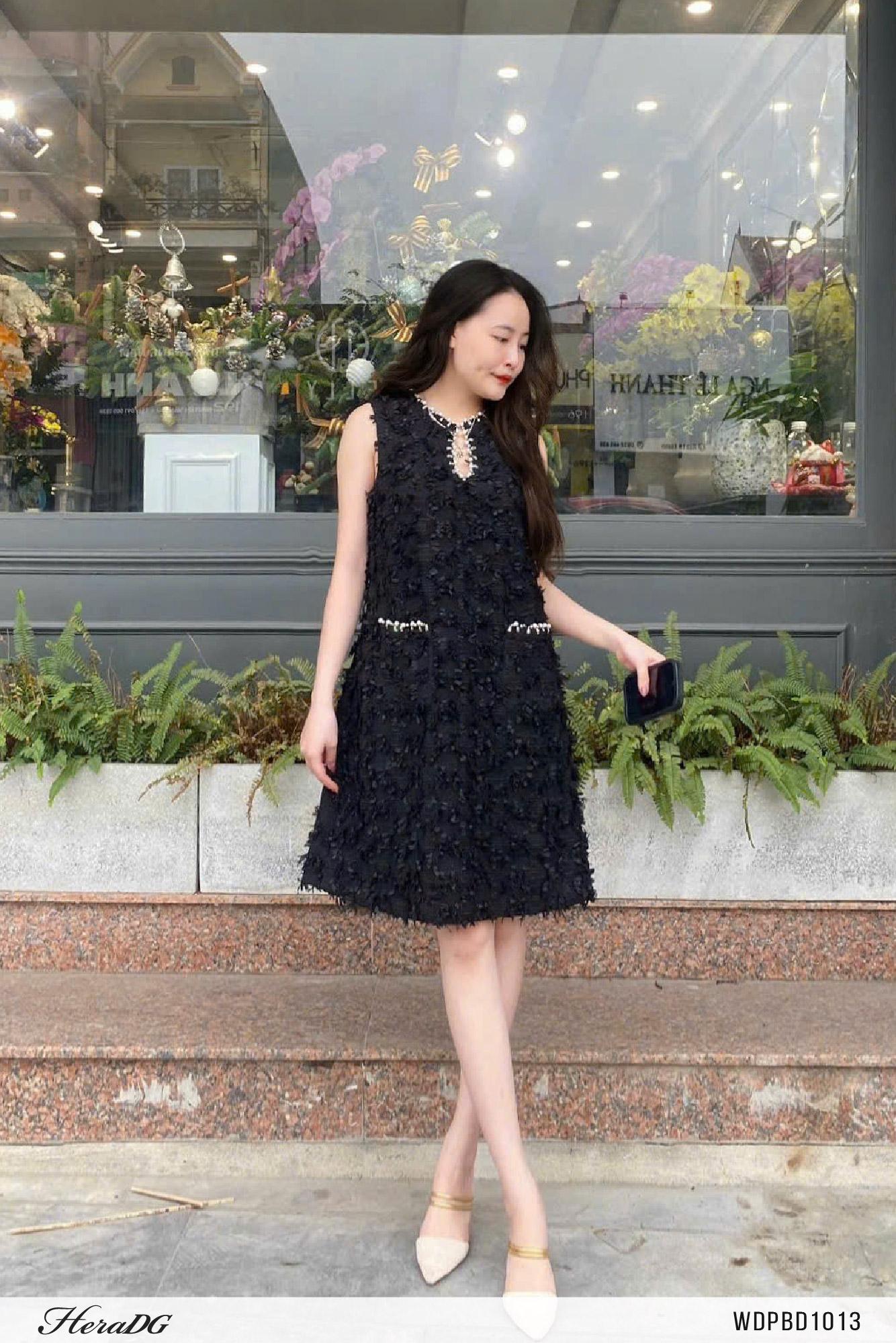 Đầm tweed dáng suông