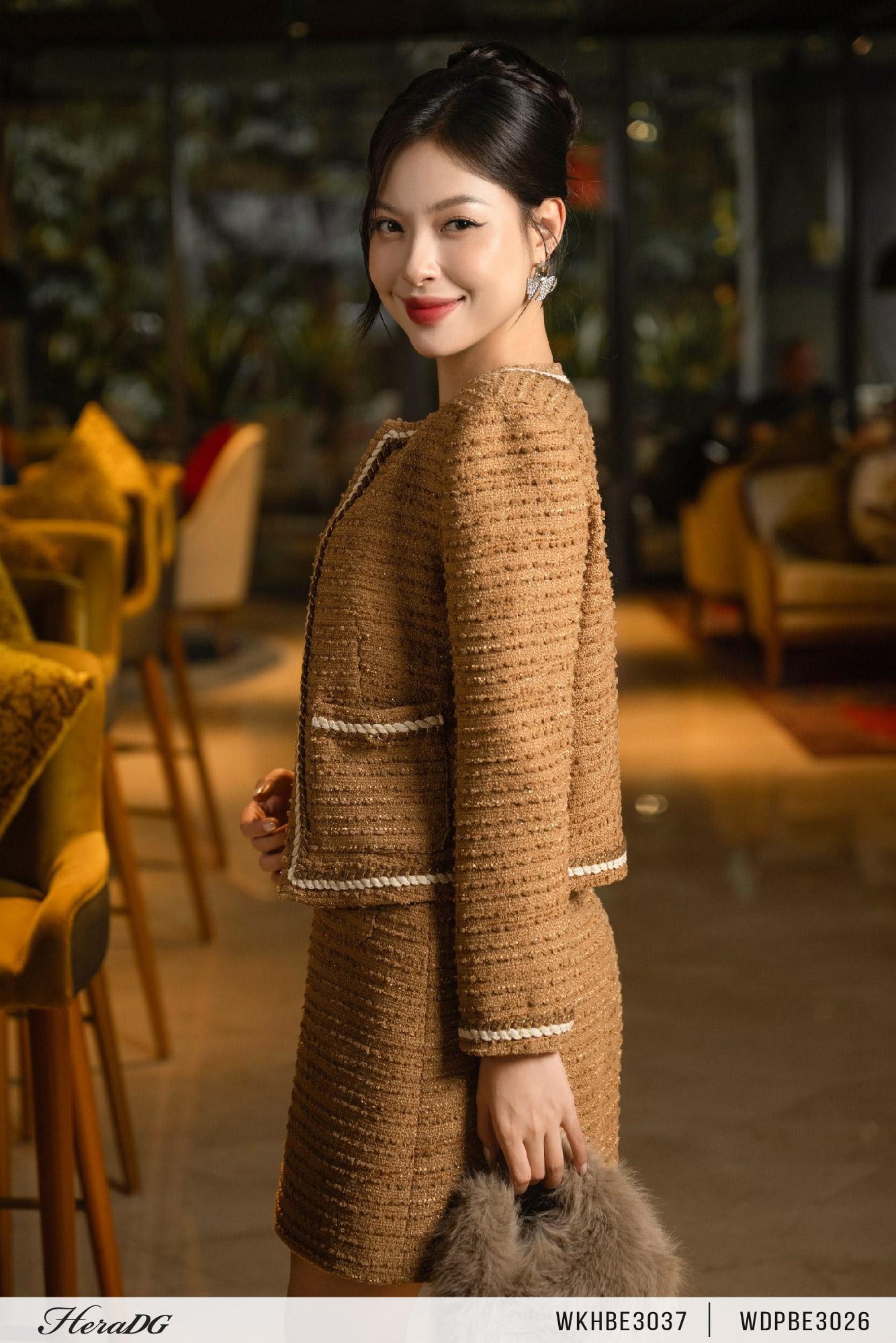Đầm tweed sát nách