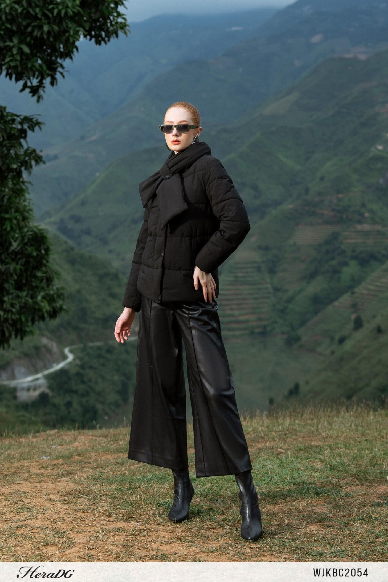 Áo jacket 3 lớp dáng ngắn