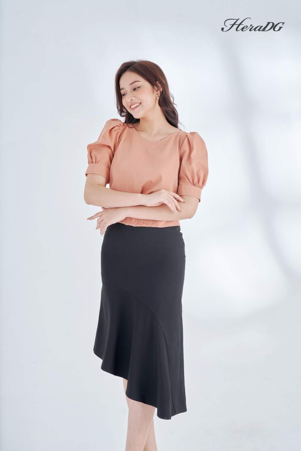 Chân váy ôm bèo đổ