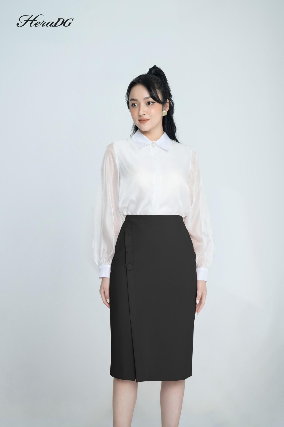 Chân váy ôm xẻ trước