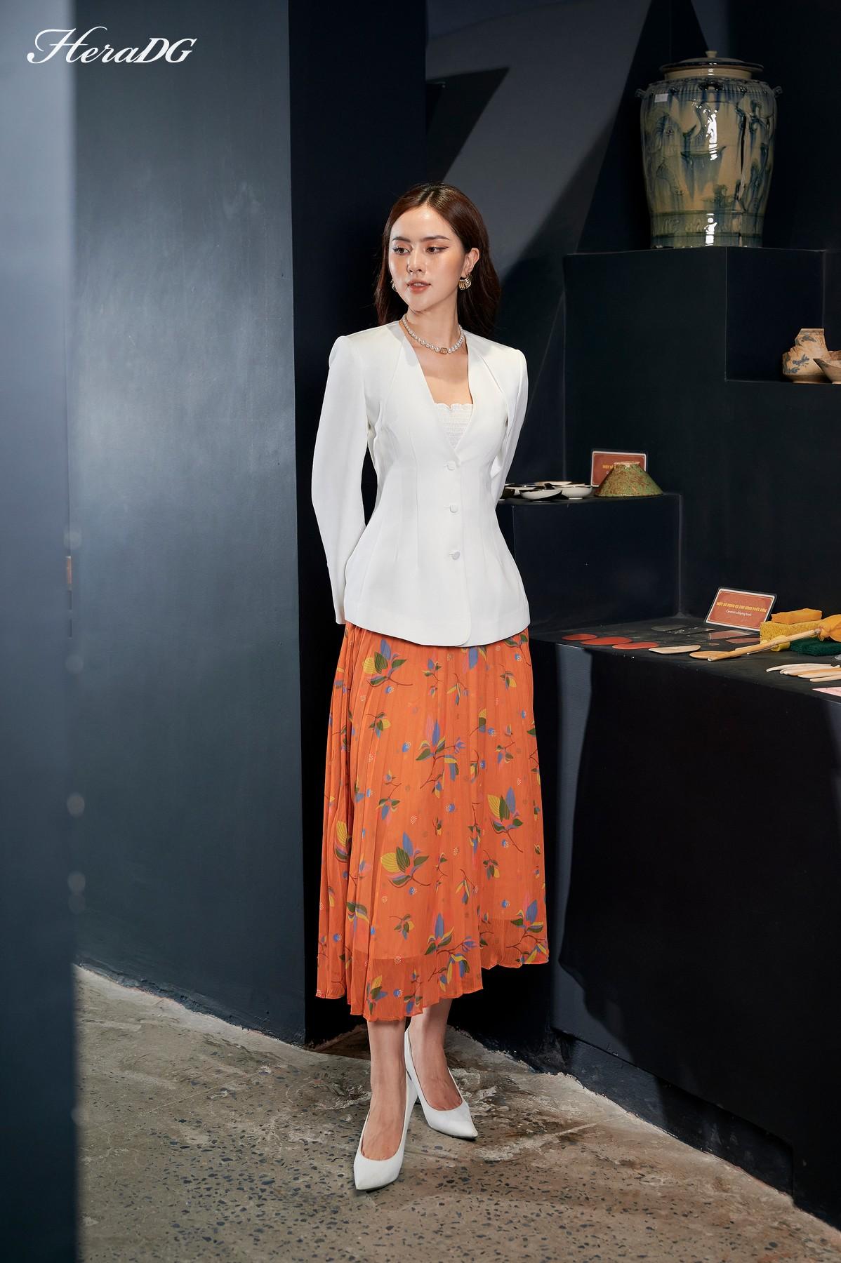 Chân váy midi dập ly