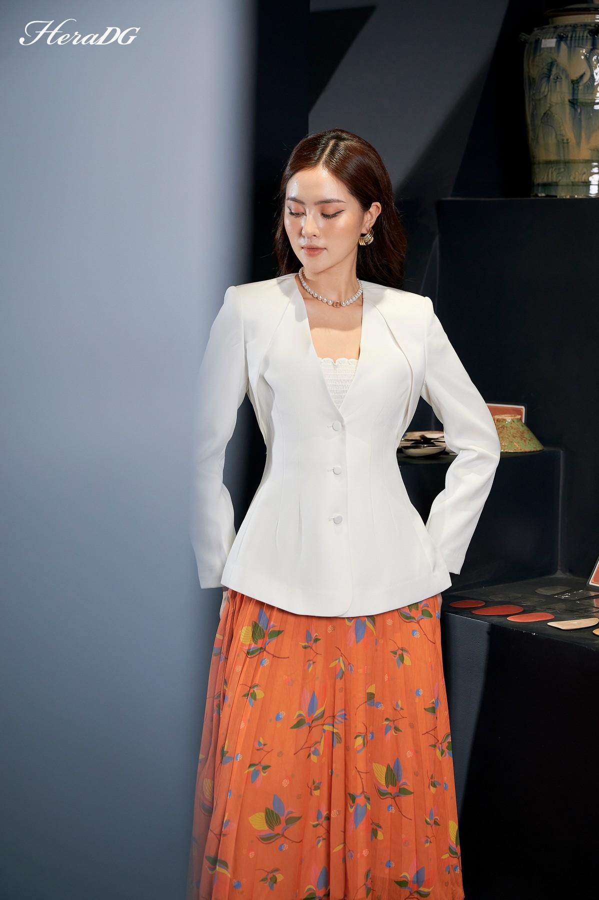 Chân váy midi dập ly