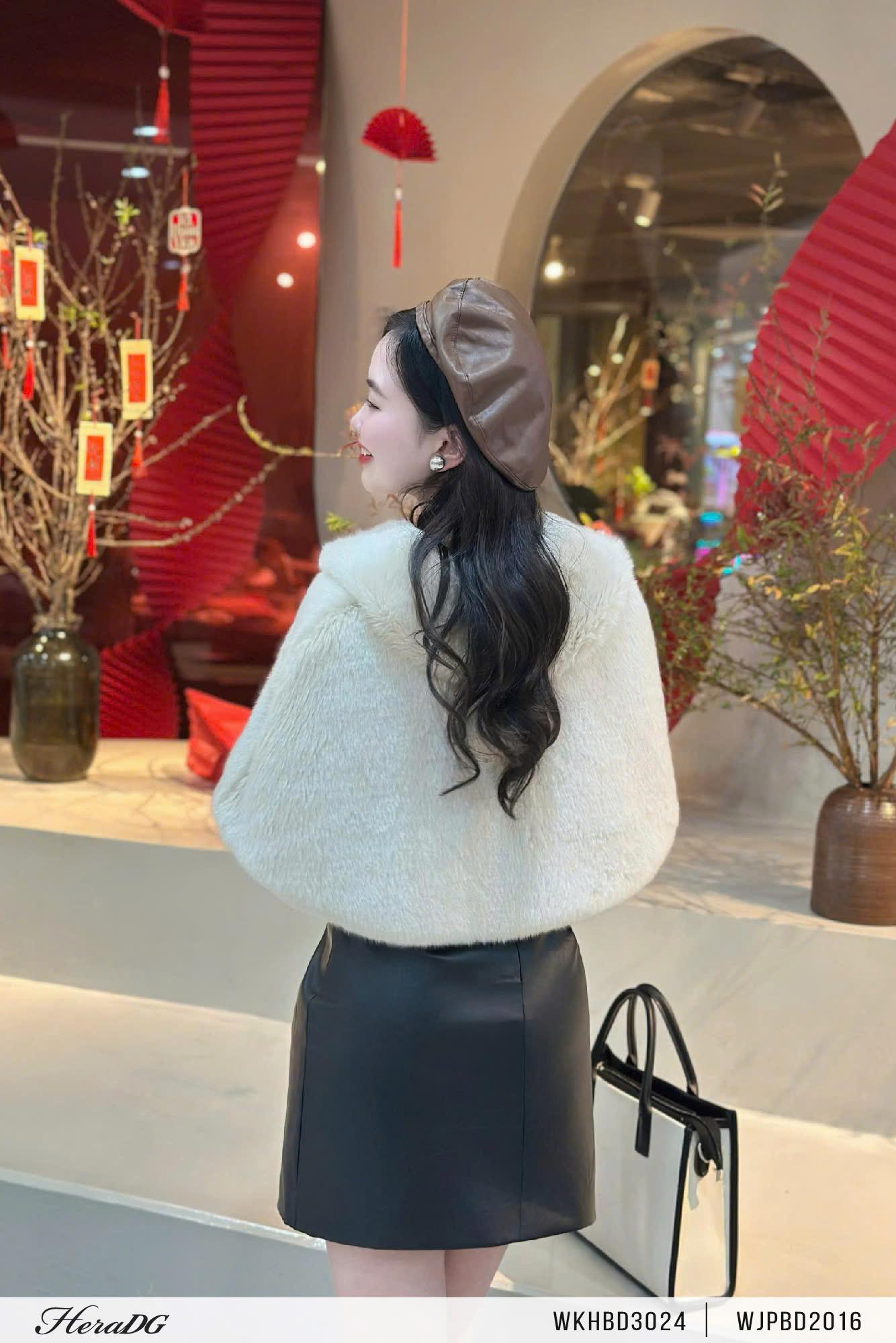 Áo khoác ngắn dáng choàng