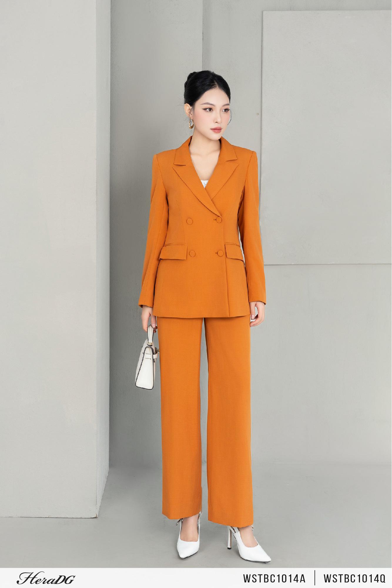 Áo blazer cổ ve vếch
