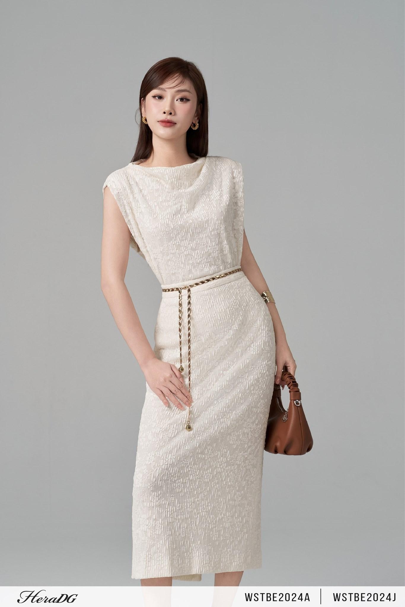Áo kiểu cổ thuyền