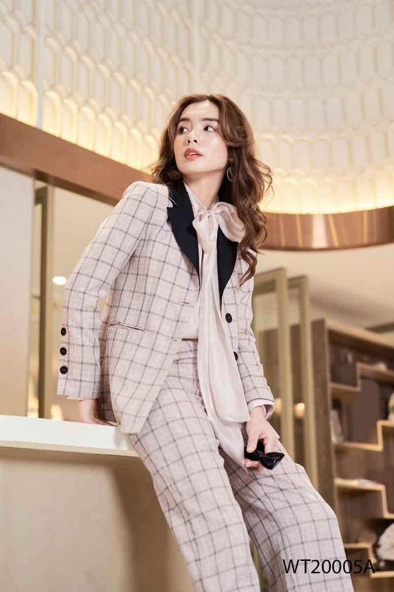 Áo vest phối cổ