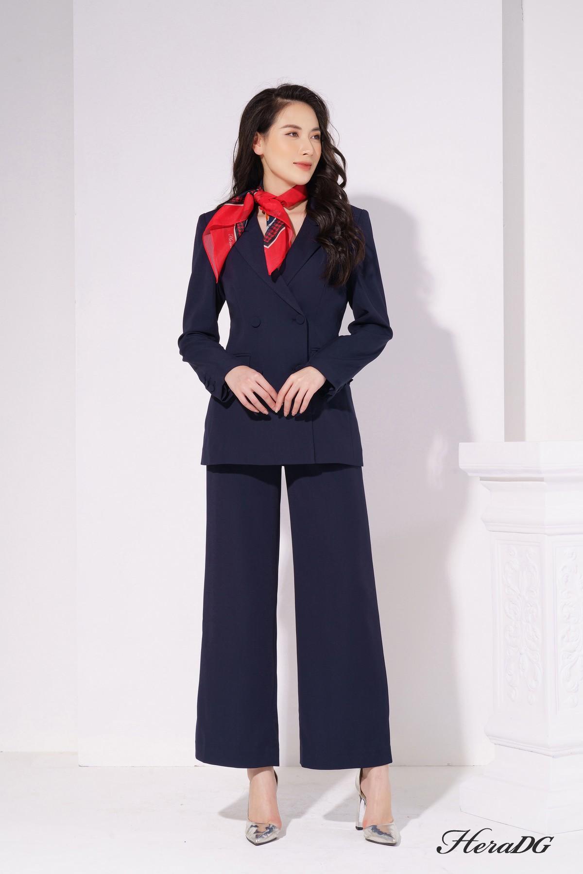 Áo blazer cổ ve vếch