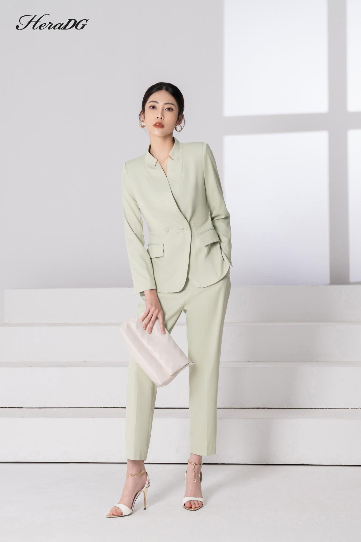 Áo vest cổ đứng