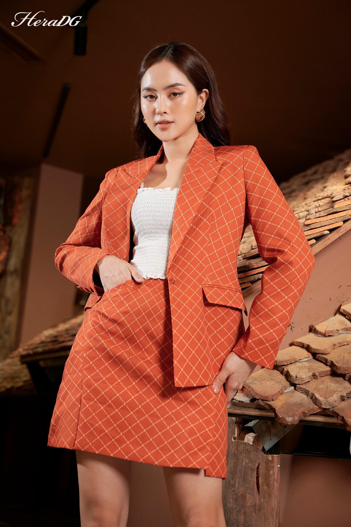 Áo blazer cổ 2 ve
