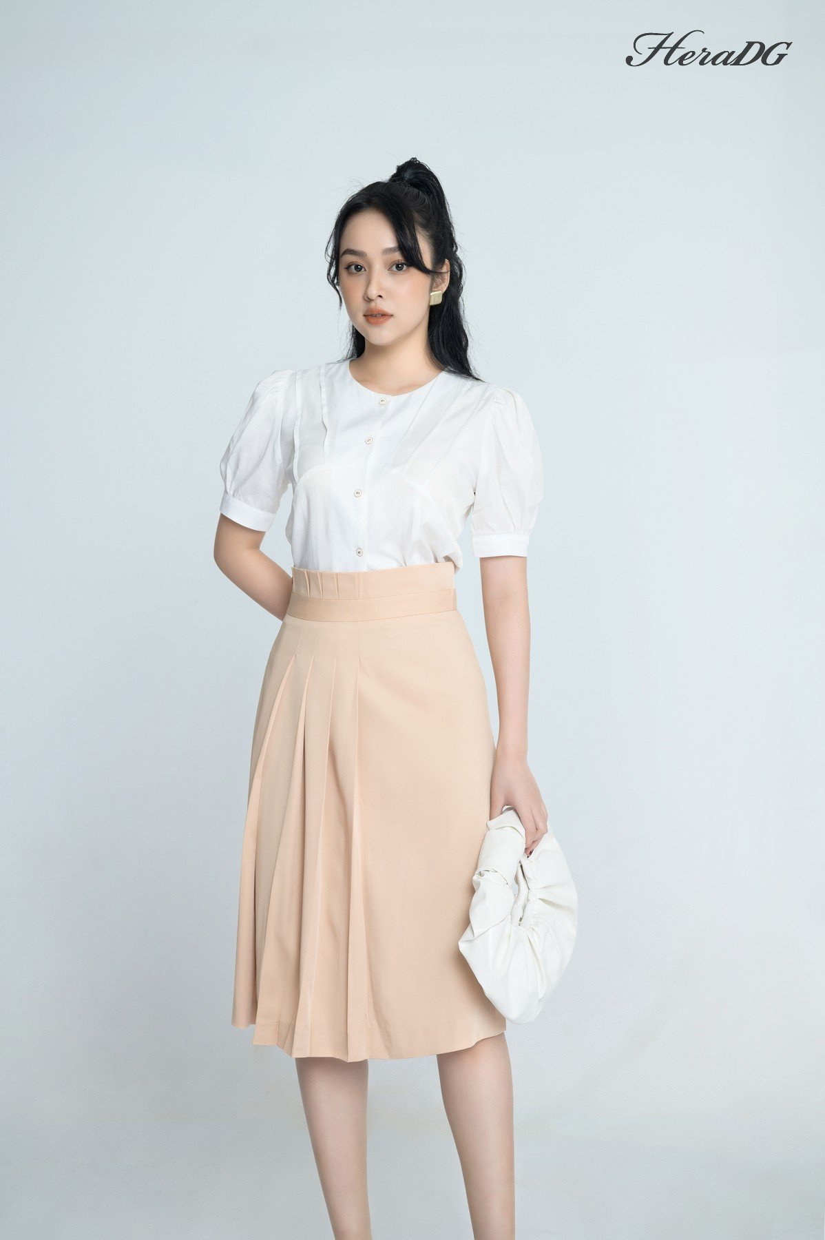 Áo kiểu crop tay bồng
