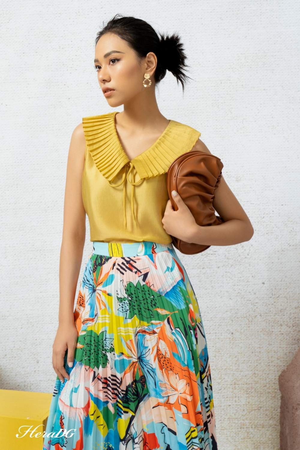 Áo kiểu cổ dập ly