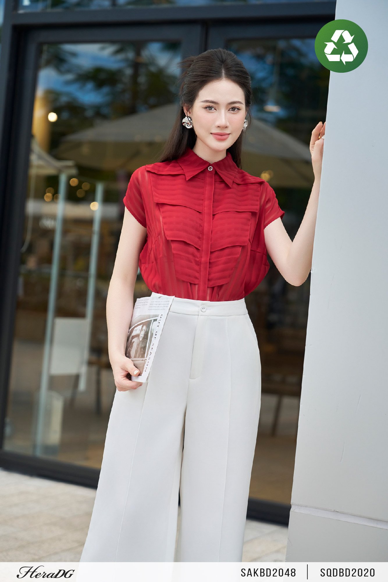 Áo kiểu xếp ly ngực