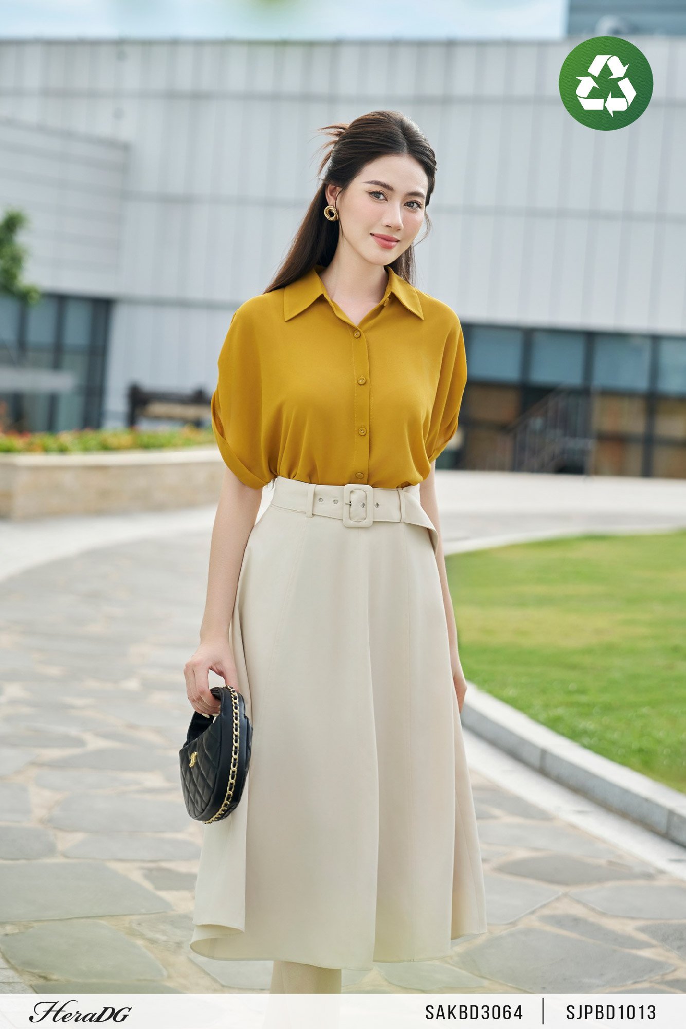 Áo kiểu tay liền lơ vê