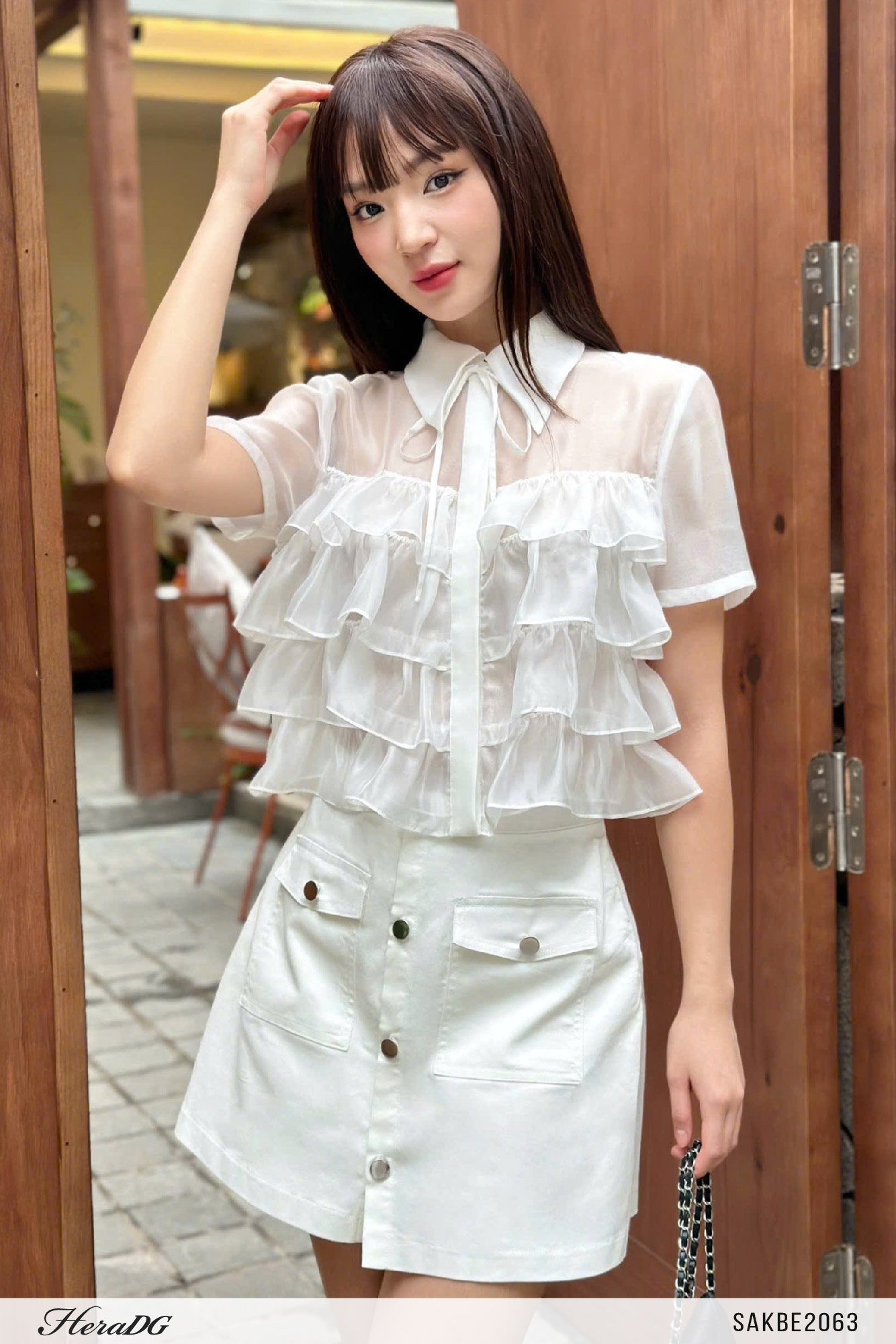 Áo sơ mi tơ bèo tầng